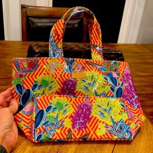 Consuela grab and go bag